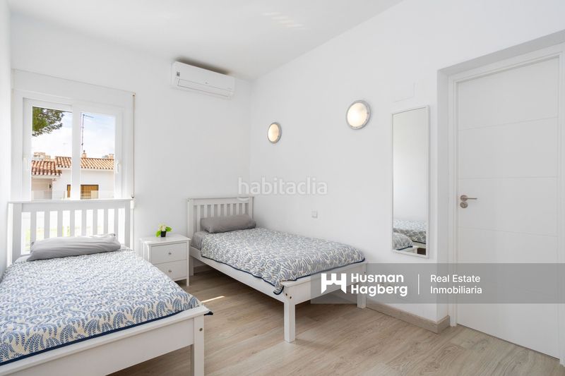 Foto 6f710dec-47a5-470d-b3aa-2e531a0a2004. Casa a Campoamor Orihuela