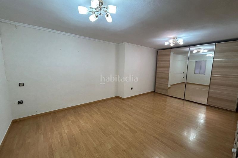 Foto e12fd674-8a08-4951-9d17-8ae94b5c8ba4. Apartament a Pla de Bon Repós Alicante