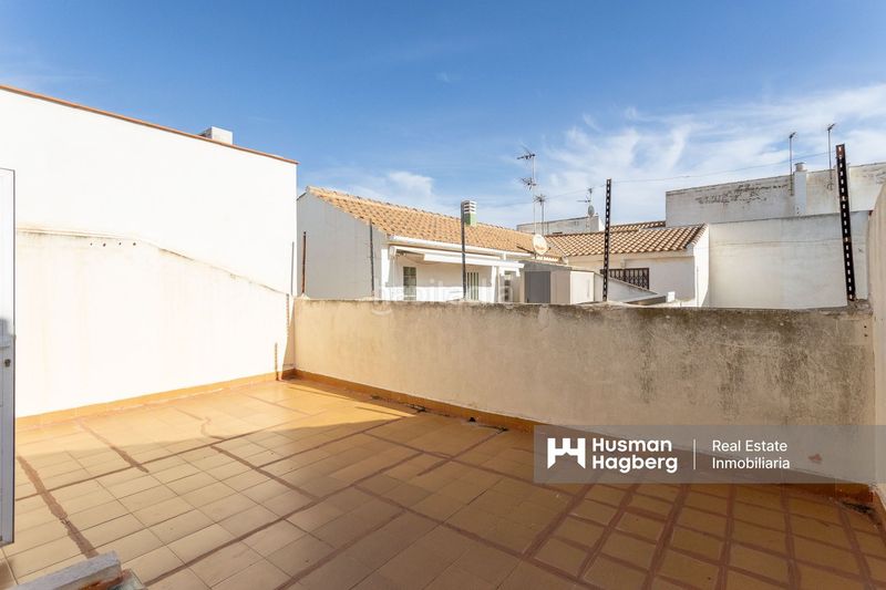 Foto ae64d2a4-00c6-44a2-970c-1bbfde3c8022. Casa adosada en Centro Alcázares (Los)