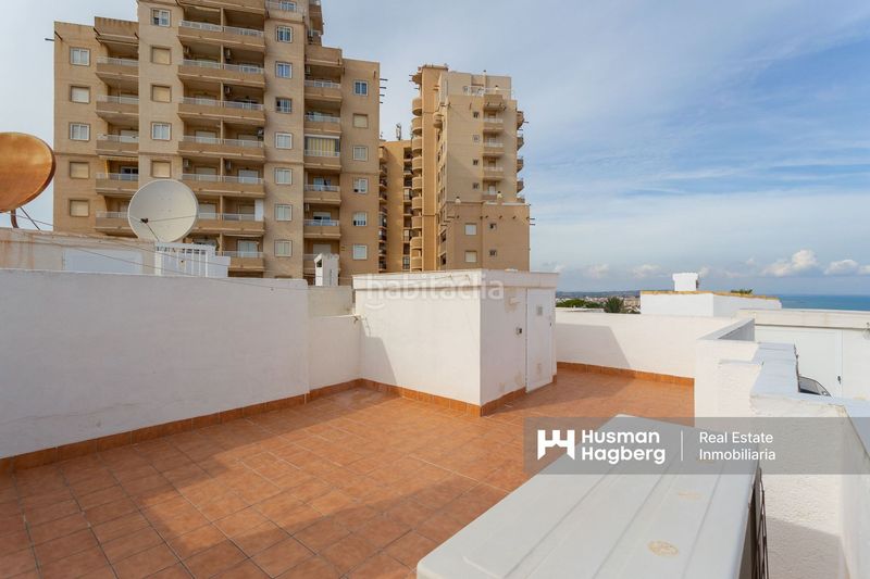 Foto 2e03ab23-78e2-4105-b417-cd255a7c6cae. Casa adossada a Cabo Cervera Torrevieja
