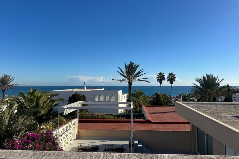 Foto 4cb47c15-4eb5-460f-8b0b-755e293bab25. Casa adossada a Cabo Cervera Torrevieja