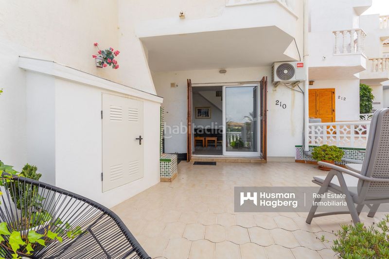 Foto e2f1044c-c0b3-4c14-9249-fc54f111dd46. Casa adossada a Cabo Cervera Torrevieja