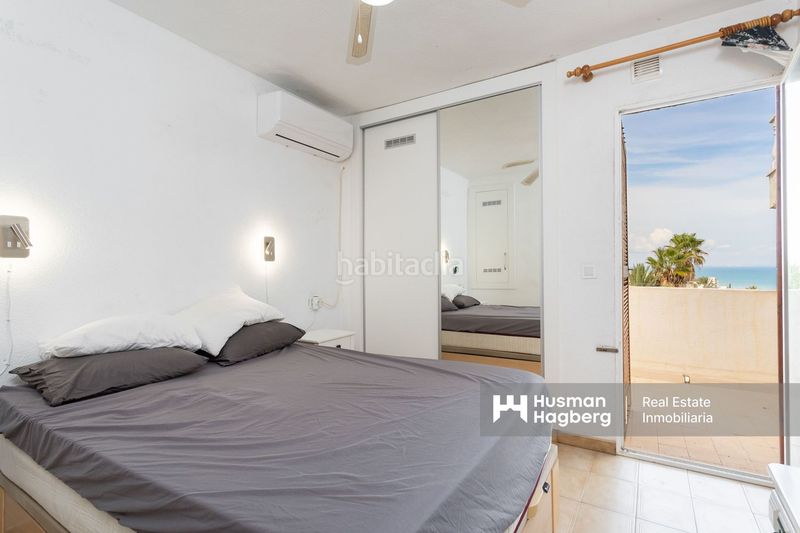 Foto e33b67eb-3f18-490e-b1f0-21e1c95c6c2a. Casa adossada a Cabo Cervera Torrevieja