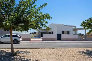 Reihenhaus in Daya Nueva