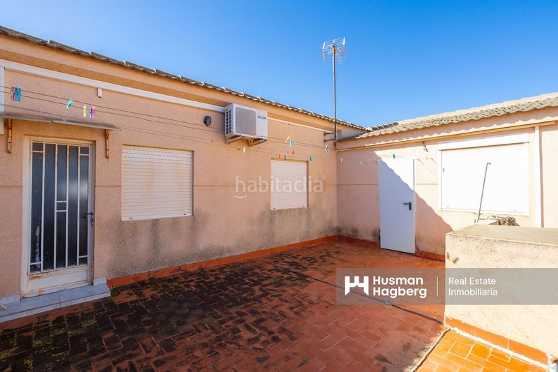 Foto 2b15b988-7a16-4060-a22f-557e4abdf15f. Casa adosada en Centro Alcázares (Los)