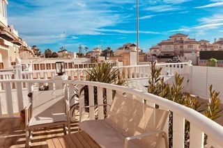 Casa adossada a Lomas de Cabo Roig - Los Dolses