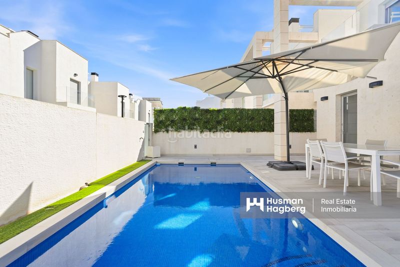Foto c750a3f0-7438-4585-a03f-3791d5bb0167. Casa a Lomas de Cabo Roig - Los Dolses Orihuela