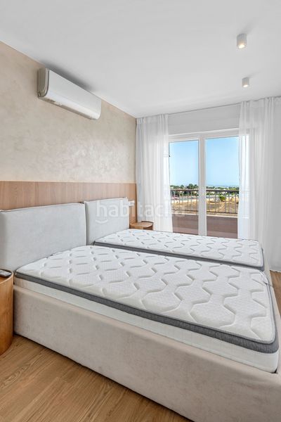 Foto 8f16c2f7-2a18-4e7e-a8d6-bec1fb178f6c. Apartament a Punta Prima Torrevieja