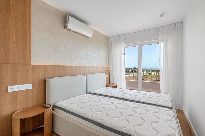 Foto 4ba0cf50-50bb-43c4-9c4e-7431efb6c63f. Apartamento en Punta Prima Torrevieja
