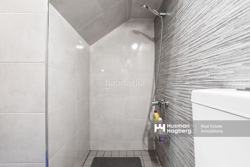 Foto 0046dc44-af9c-4083-a597-23a3032932e1. Casa adossada a Montesinos (Los)