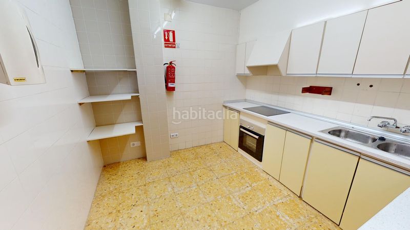Foto 05348101-2996-47eb-95cd-973063a9277a. Local comercial a Catarroja