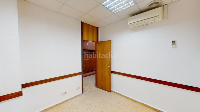 Foto 1e9497a0-3347-4daa-8f7d-151aa6fd80c4. Local comercial a Catarroja