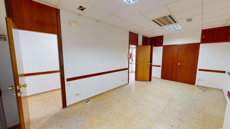 Foto 2d515fdb-0f47-4b1c-baa1-b3f84680621e. Local comercial a Catarroja
