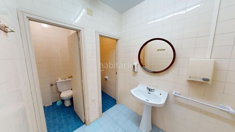 Foto 3218a0b6-5fd4-4fb3-9080-d31224ddde82. Local comercial a Catarroja