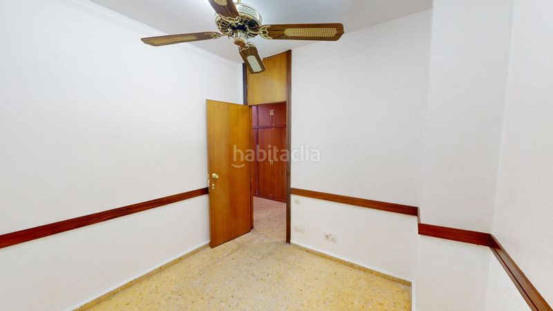 Foto c6afb301-ac7f-4778-befc-2ed3d91cd4ac. Local comercial a Catarroja