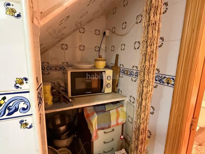 Foto 733ab424-8081-4b2f-a342-5ae5e7ce8107. Casa a Dos Aguas