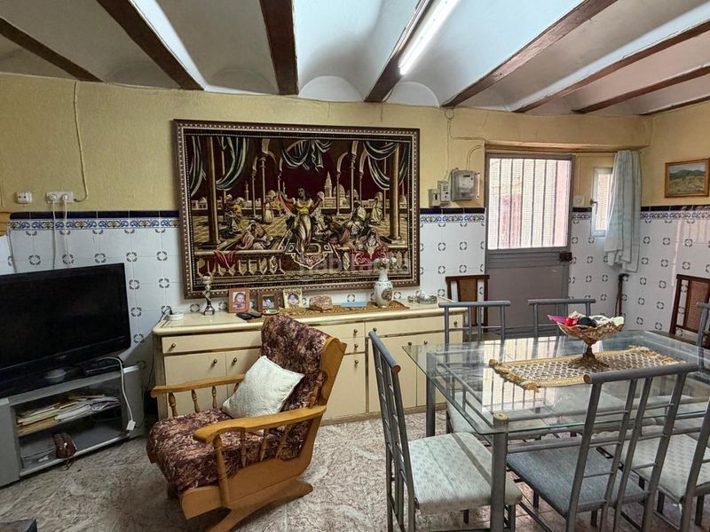 Foto c1bbafeb-2d05-4352-8a55-0bb416e1577e. Casa a Dos Aguas