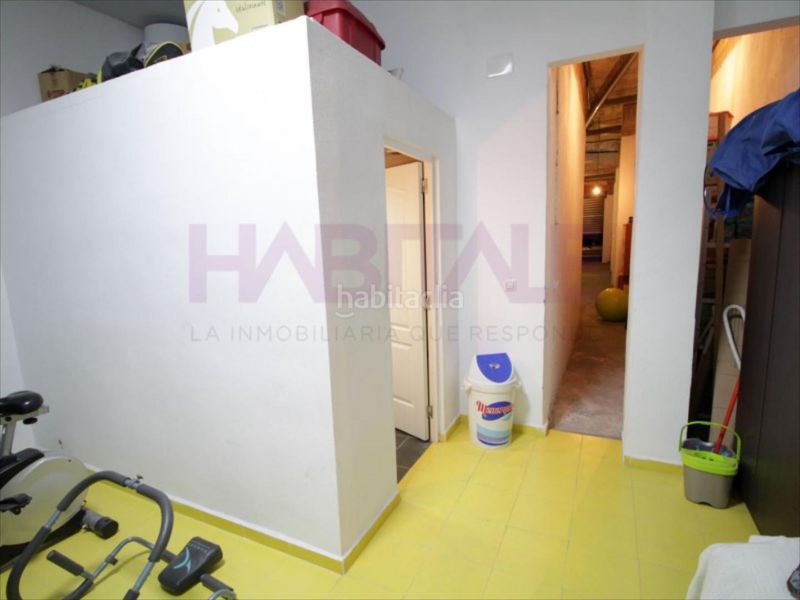 Foto d12d72ab-0e83-426a-8828-d444d7f26f97. Local comercial a Catarroja