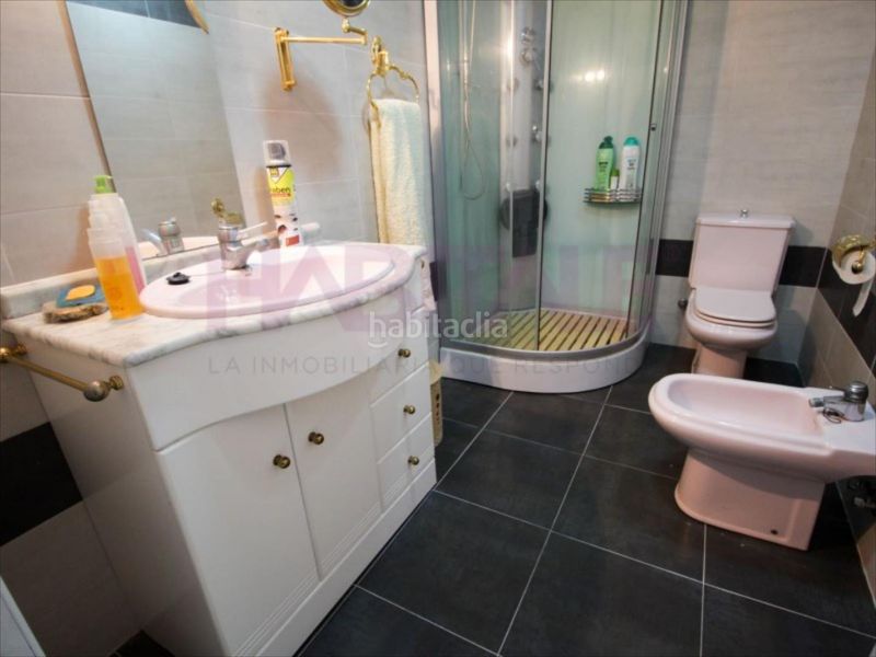 Foto e4bc48a3-1074-4cdc-b72e-f9055f085b21. Local comercial a Catarroja