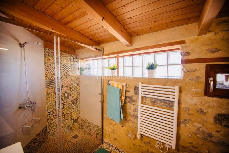 Foto 1b68bb4f-1924-42c0-b548-c157ab721d51. Casa adossada a Bocairent