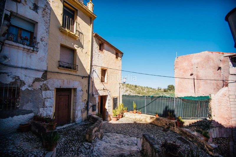 Foto f1cd51ef-9dba-46ea-860f-5bfd361502ba. Casa adossada a Bocairent