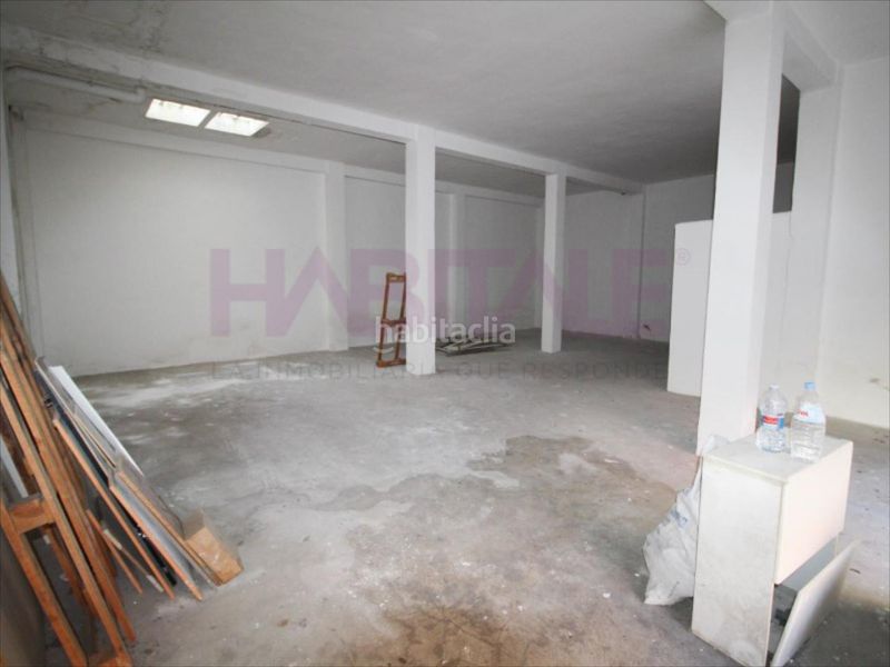 Foto 48efcb83-a34d-4c99-9a8b-bd5b43ad106c. Local comercial a Benetússer