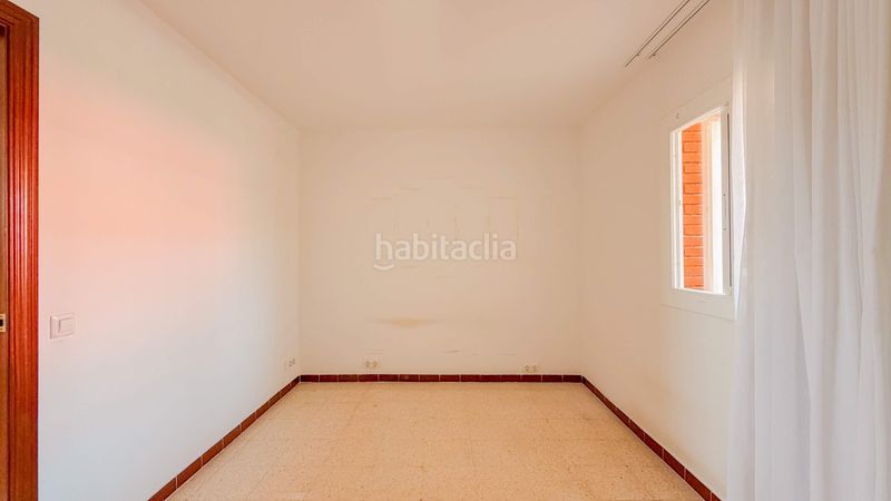 Foto f68b9c2e-266e-4e93-bee7-d38988001fd4. Pis a Maritim Cubelles