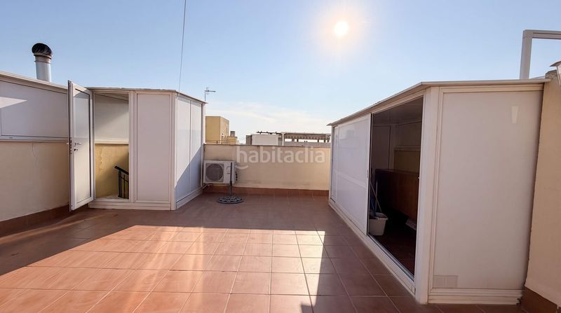 Foto 056417c8-b7ad-4b9c-b071-509d641f35b2. Àtic amb calefacció aparcament piscina a Segur Platja Segur de Calafell