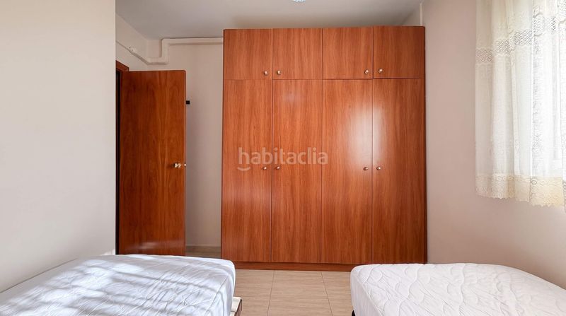Foto cf323c63-47e3-42a4-b3ca-c8c2153770a7. Àtic amb calefacció aparcament piscina a Segur Platja Segur de Calafell