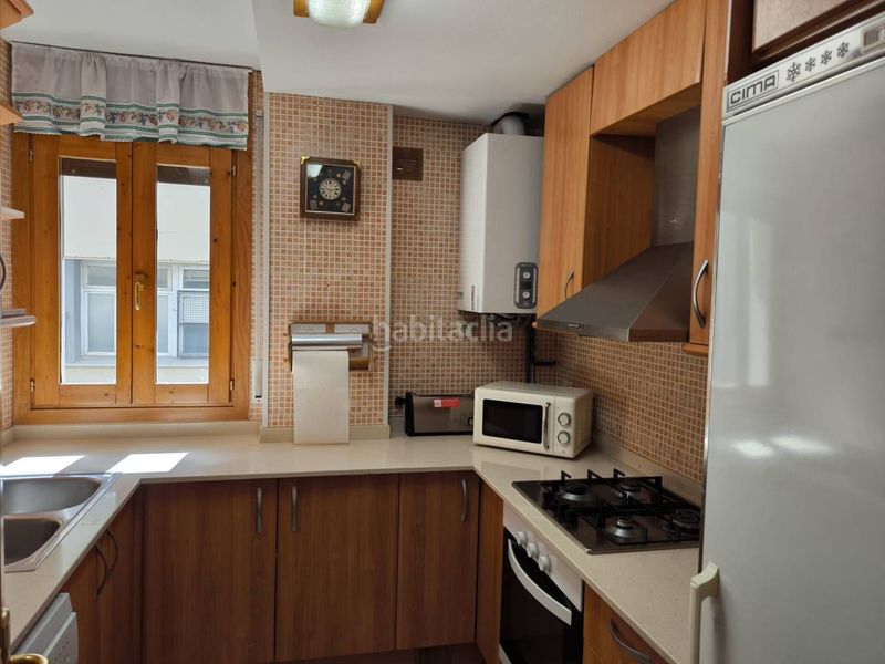 Foto e7094d13-a6d2-4b0f-b6f9-41e23583c0ad. Pis amb calefacció a Puigcerdà