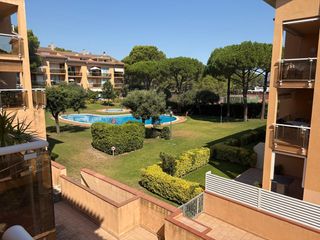 Appartement  Carrer del canigó 1. Piso idela para entrar a vivir en solo comprarlo y poder vivir t
