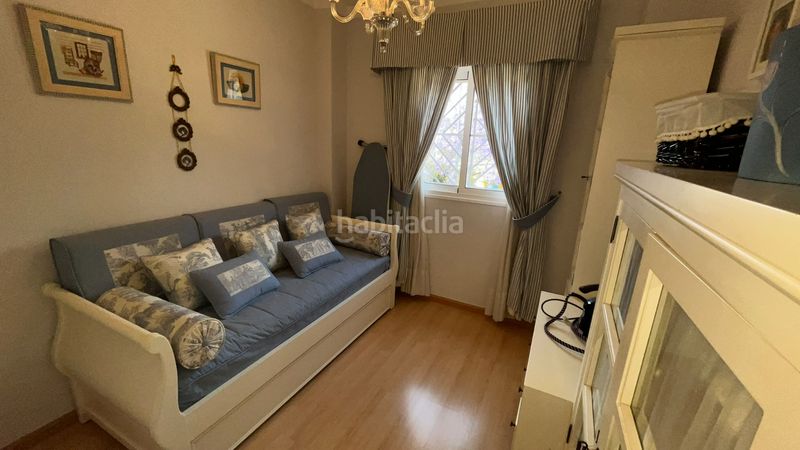 Foto 3a0c008c-ea97-426f-927e-cf4efd6ae4dc. Casa adossada amb calefacció aparcament piscina a Málaga