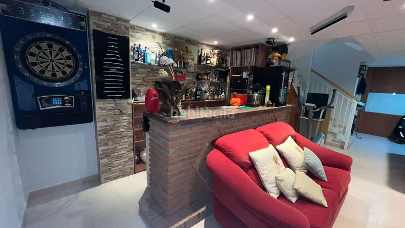 Foto 65aa3fa1-7b35-497a-997e-095b781d5844. Casa adossada amb calefacció aparcament piscina a Málaga