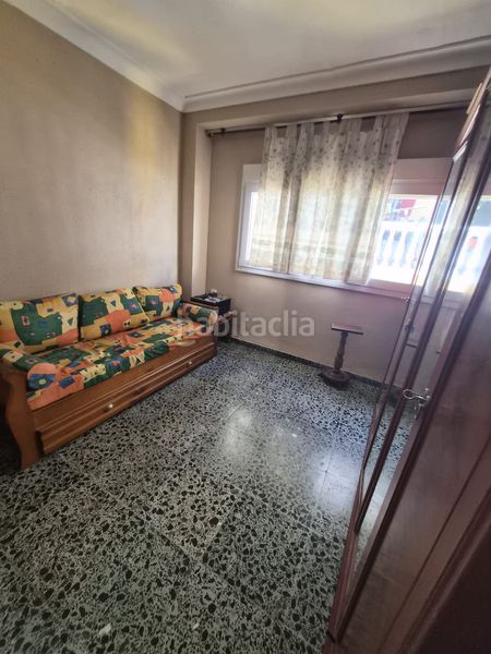 Foto d7738849-b8d1-464d-81f8-6bd10419202c. Casa adossada a El Molinillo - Capuchinos Málaga