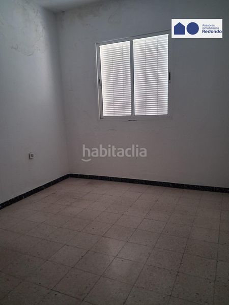 Foto b925a9f3-59ef-464f-b283-12ca79e45637. Casa amb aparcament a Moguer
