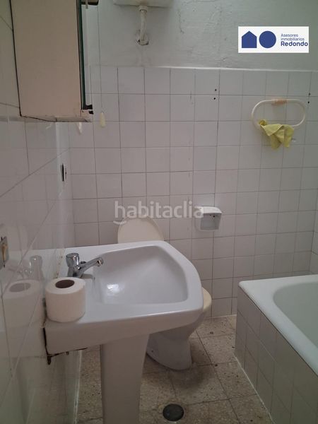 Foto d294622a-c1bd-4b75-b941-10098e3009c1. Casa amb aparcament a Moguer