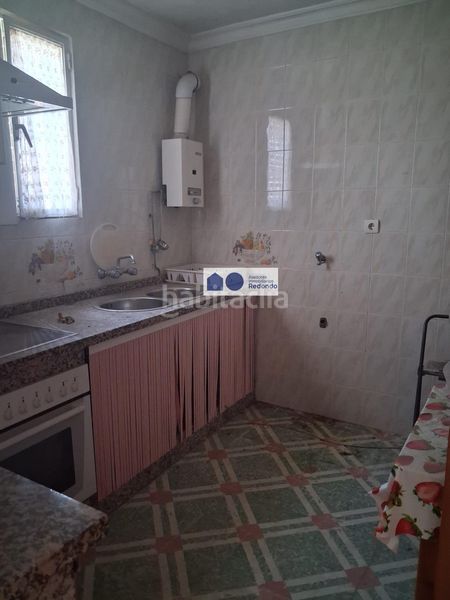 Foto d79de99b-d36e-4741-84b6-6e28c01ff11c. Casa amb aparcament a Moguer
