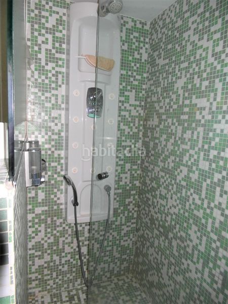 Foto 502838de-7db1-436b-a953-01234773a341. Casa aparellada amb xemeneia calefacció piscina a Madrid