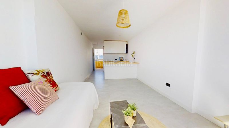 Foto e9d23b63-c4c2-4fa7-a84a-c38a175d2ca0. Estudi a avenida inglaterra 81 a Los Europeos Torrevieja