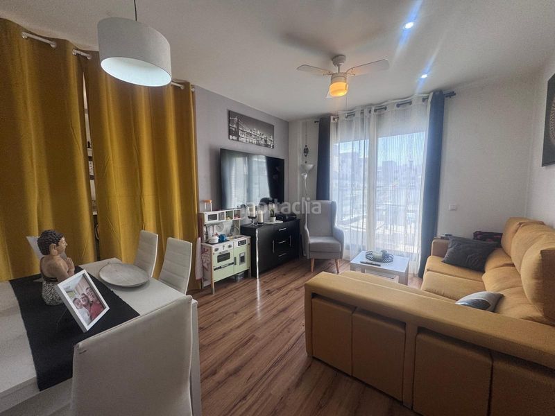 Foto 76f72a89-a605-48c3-bf7b-60ac37c55d4e. Pis amb calefacció aparcament piscina a Yebes - valdeluz Yebes