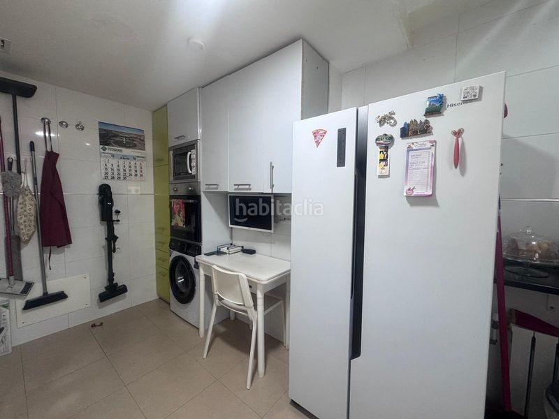 Foto feaaf014-9289-4085-ab72-a2719b66eb03. Pis amb calefacció aparcament piscina a Yebes - valdeluz Yebes