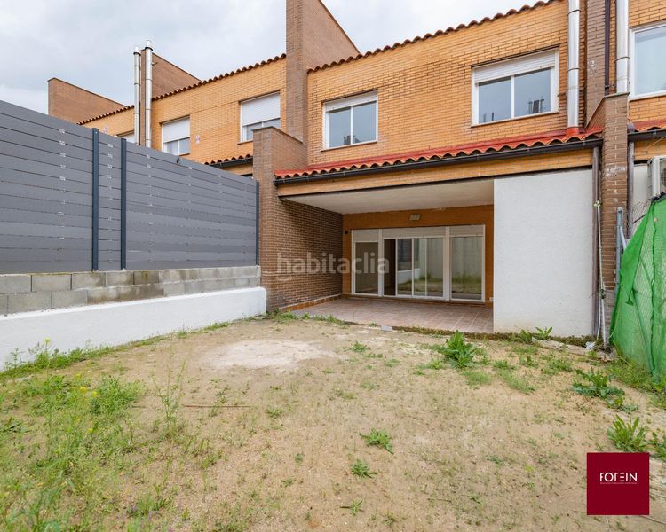 Foto 6f8dc690-ef8a-4a0f-ad10-5561fe753863. Casa adossada amb calefacció a Yebes - pueblo Yebes