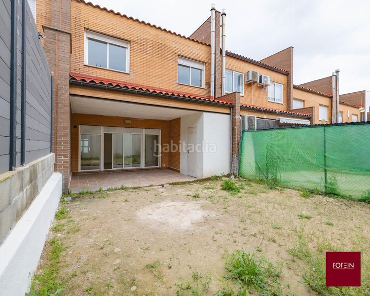 Foto cbdb8d67-c93a-4817-b5e8-f5f3f16abecb. Casa adossada amb calefacció a Yebes - pueblo Yebes