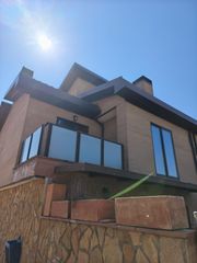Towny house in Yebes - Valdeluz. Exclusivo chalet pareado de esquina en valdeluz luz, confort y c