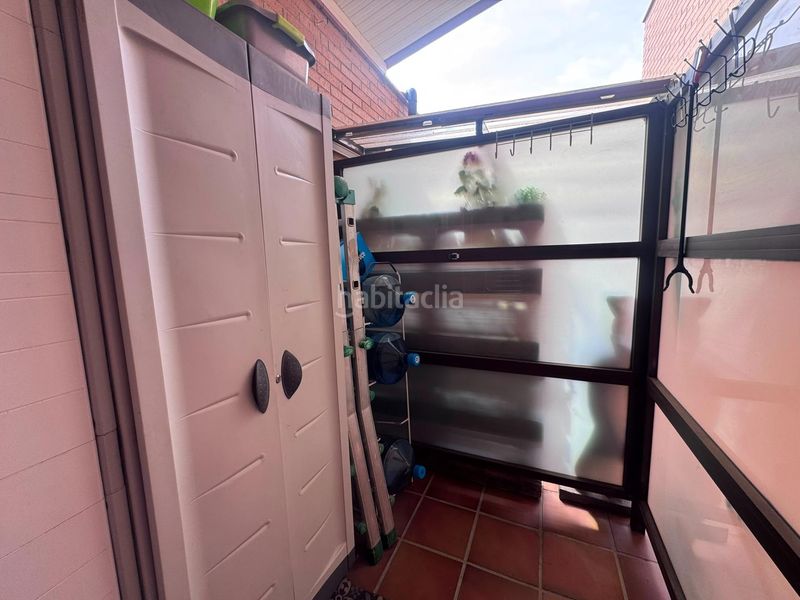 Foto f73a45ef-9c4d-40a0-8c20-438279bdfcb8. Casa aparellada amb calefacció aparcament piscina a Yebes