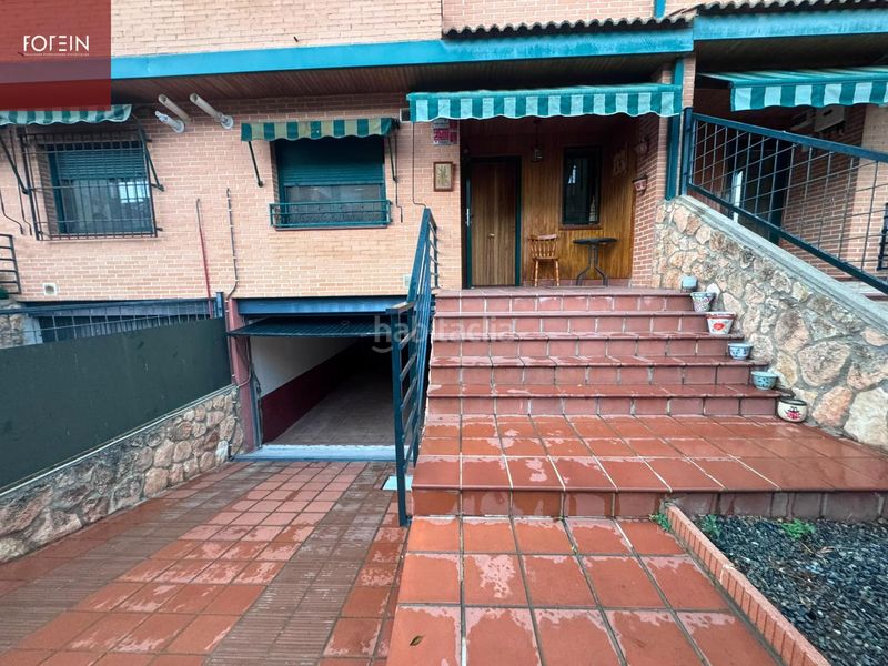 Foto 6156669e-d103-45b0-b648-d5e8241fd2aa. Casa adossada amb calefacció aparcament a Alovera