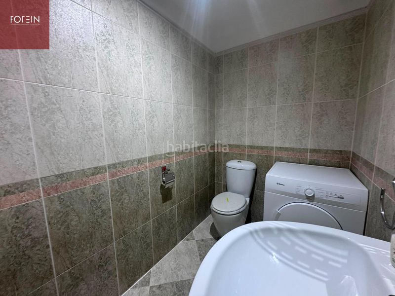 Foto d3397a76-1a81-40a7-a5be-21e05872284f. Casa adossada amb calefacció aparcament a Alovera
