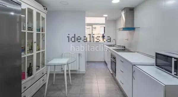 Foto ae4229bd-0a9e-4117-bd4d-5c06adecd6ac. Pis amb calefacció a Plaza de Toros Granada