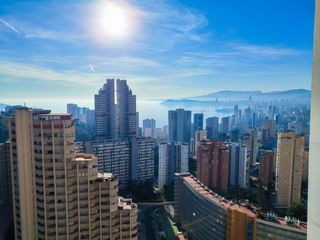 Appartement  Calle viena. Piso con gran terraza 15 m2 y vistas incre�bles por toda la bah�