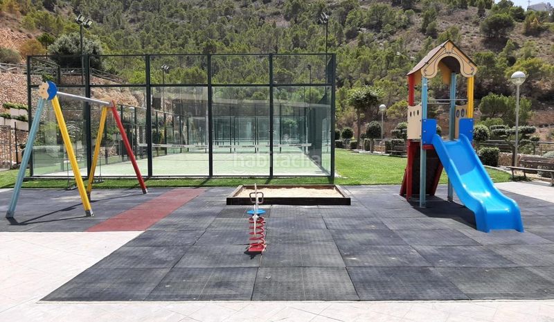 Foto b4fefb24-e1ab-49fd-a672-5fe1643f957e. Apartament amb aparcament a Rincón Alto Benidorm